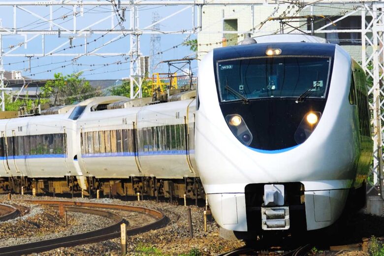 特急「サンダーバード」に使われる683系電車